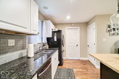 4668 E Leeward Cove, Martinsville - 25