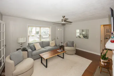 5828 Indianola Avenue, Indianapolis - 11