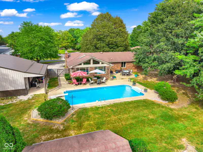 1221 Normandie Court, Avon - 45