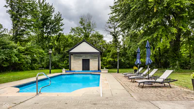 7576 Meridian Street, Indianapolis - 48