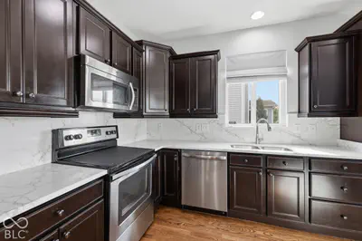 8390 N Doheny Drive, McCordsville - 25