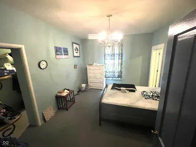 501 Chestnut, Seymour - 11