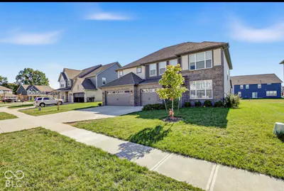 929 Garrison Drive, Greenwood - 3