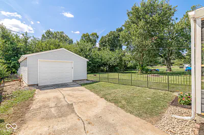 6734 Hillside Avenue, Indianapolis - 27