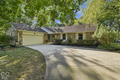 4567 Southway Road, Greenwood