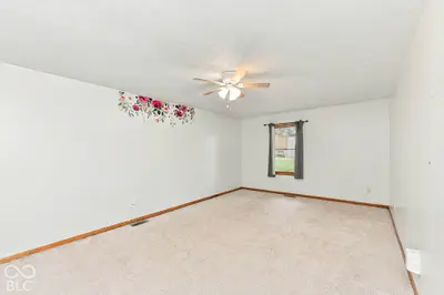 22585 Vos Hiatt Avenue, Cicero - 36