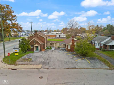 1302 10th Street, Jeffersonville - 2