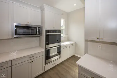 5572 Brook Hill Road, Avon - 12