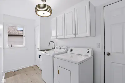 11709 Whisper Bay Court, Carmel - 34