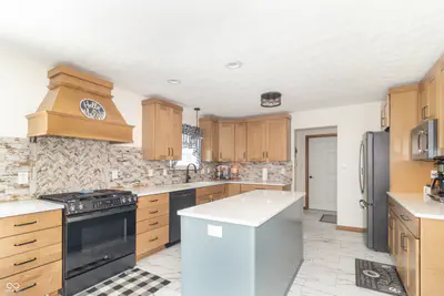 1518 Pippin Drive, Greenfield - 14