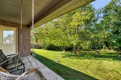4426 Katy Drive, Seymour - 34