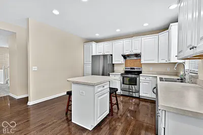 8260 Jo Ellen Drive, Fishers - 17