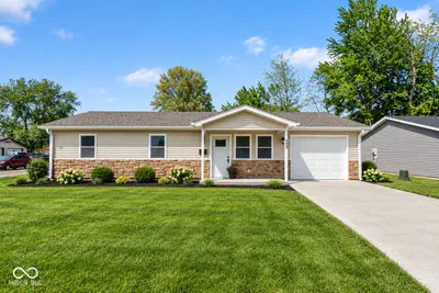 403 N Jackson Street, Crothersville