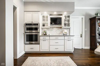 6530 Meridian Parkway, Indianapolis - 14