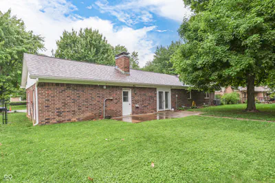 703 Hillcrest Drive, Greenwood - 39