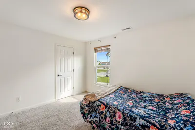 5571 W Woodhaven Drive, McCordsville - 36