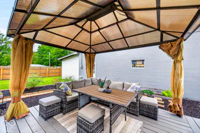 1408 Ewing Street, Seymour - 63