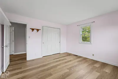 12416 Windsor Drive, Carmel - 19