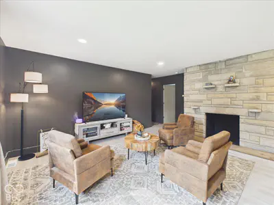 1048 Kessler Boulevard West Drive, Indianapolis - 6