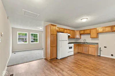 2650 Calbert Drive, Indianapolis - 8