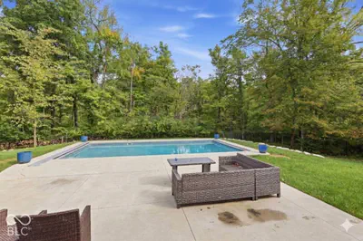 10038 Indian Lake Boulevard N, Indianapolis - 75