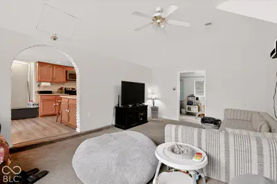 2425 W 66th Street, Indianapolis - 12