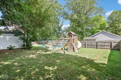 111 Church Street, Thorntown - 37