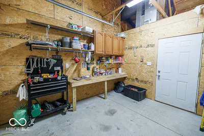 1405 Lakeside Drive, Spencer - 26