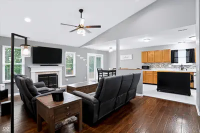 4846 Oakleigh Parkway, Greenwood - 10