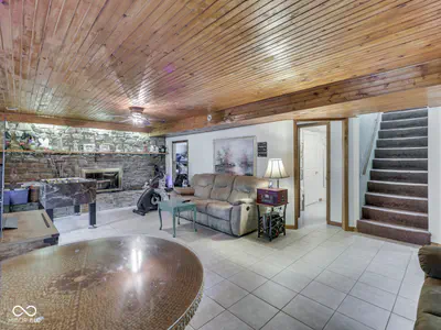 6678 Groundhog Drive, Nineveh - 57