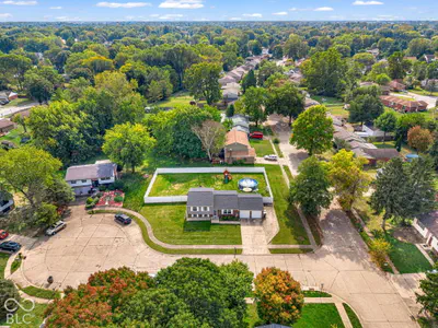 3421 Bren Lee Court, Indianapolis - 35