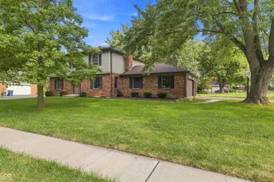 7820 Scarborough Blvd South Drive, Indianapolis - 3
