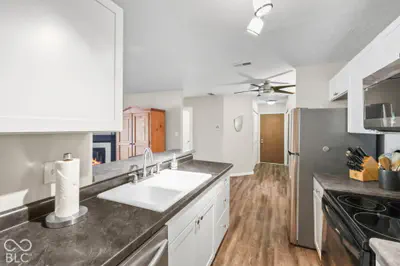 4311 Village Parkway Circle W #2, Indianapolis - 19