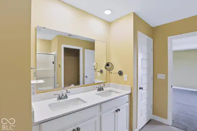 6638 Sugar Creek Lane, Whitestown - 43