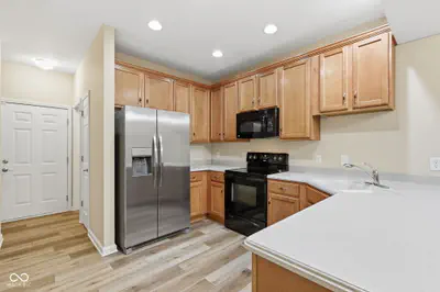 5675 Brownstone Drive, Indianapolis - 17