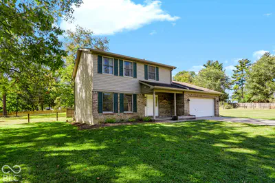 6802 Pleasant Run Parkway North Drive, Indianapolis - 3