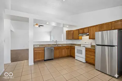 6641 Crestwell Lane, Indianapolis - 12