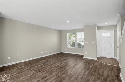2729 Pointe Harbor Drive, Indianapolis - 2