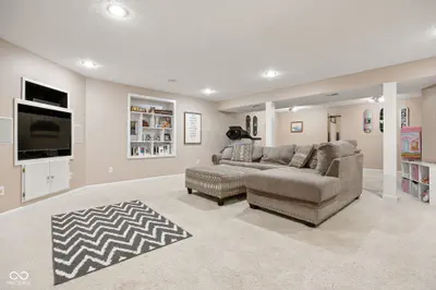 11740 Sand Creek Boulevard, Fishers - 13