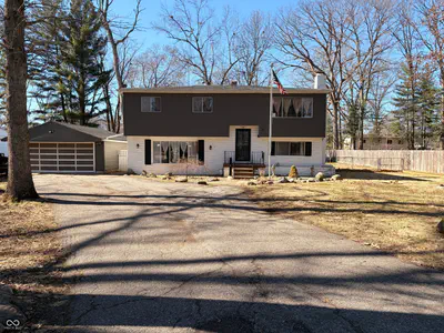 7536 Lindenwood Drive, Indianapolis