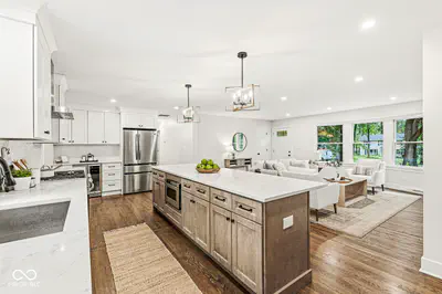 9224 Crestview Drive, Indianapolis - 4