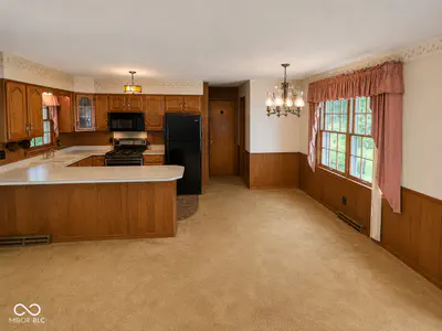 11314 Peacock Drive, Indianapolis - 4
