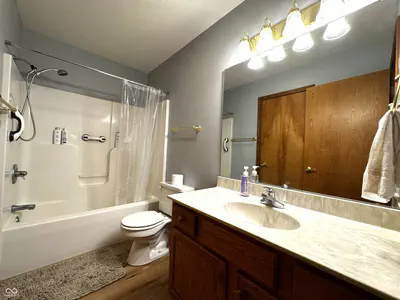 117 S Jackson Street, Medora - 31