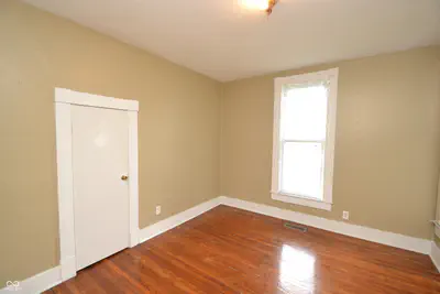 404 Main, Tipton - 27