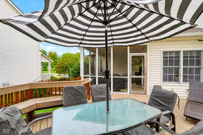 7253 Shag Oak Drive, Noblesville - 68