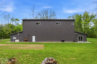 5275 County Road 400, Muncie - 37