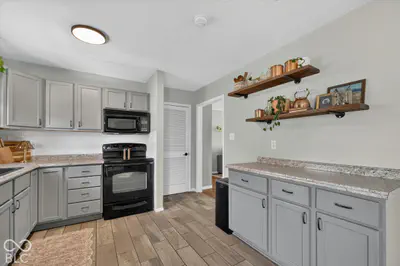 5754 Pemberly Drive, Indianapolis - 15