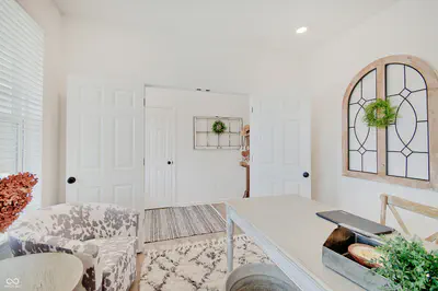 64 Sterling Place, New Whiteland - 8