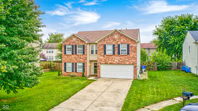 14314 Holly Berry Circle, Fishers - 2