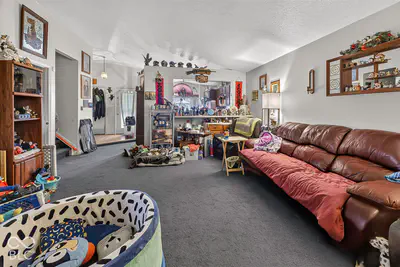 625 Woods Crossing Drive, Indianapolis - 11